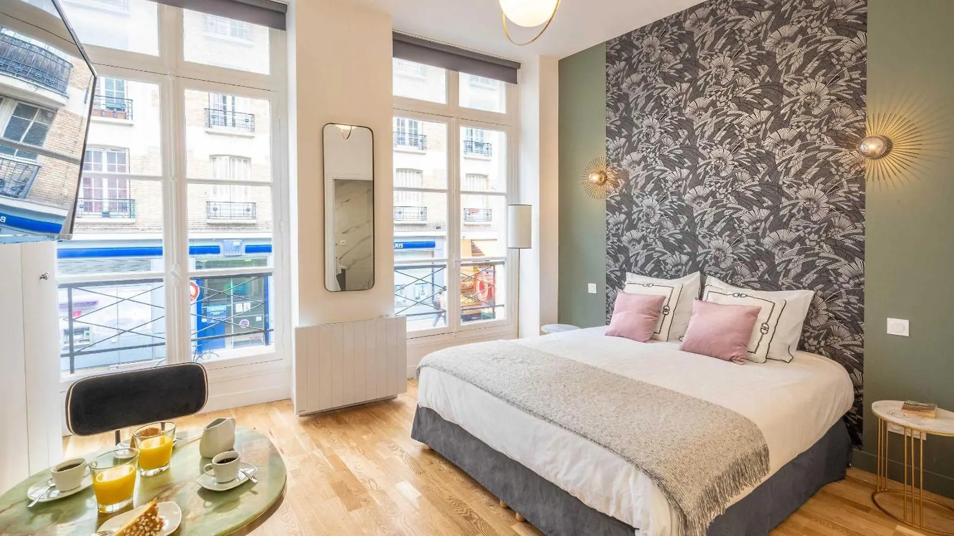 Cosy Studio In The Heart Of Belleville Paris